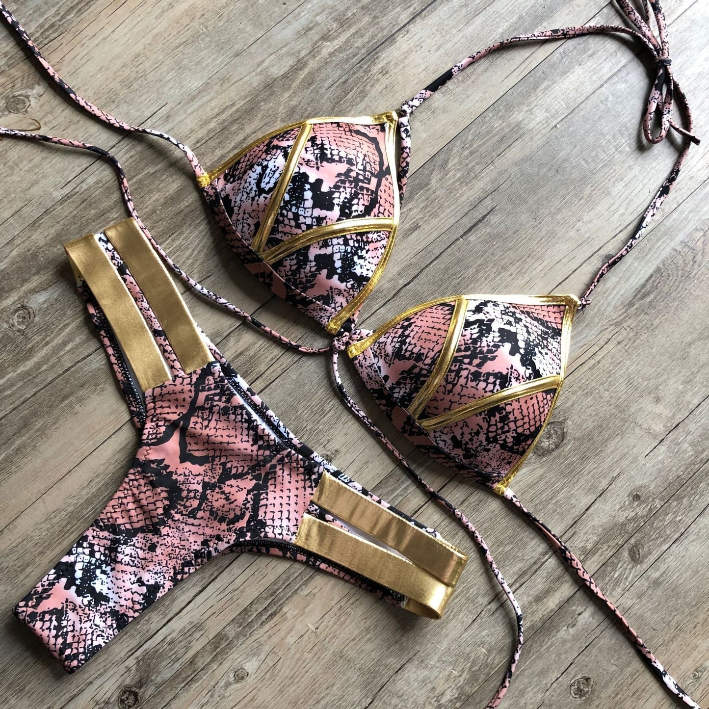 Brastias® | Bikini Con Lados De Bronce