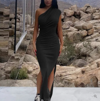Andrea® | Elegante vestido de un solo hombro con abertura para ocasiones especiales