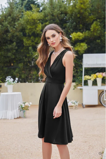 Annamaría® | Vestido de cóctel sin mangas, con cuello en V y busto cónico